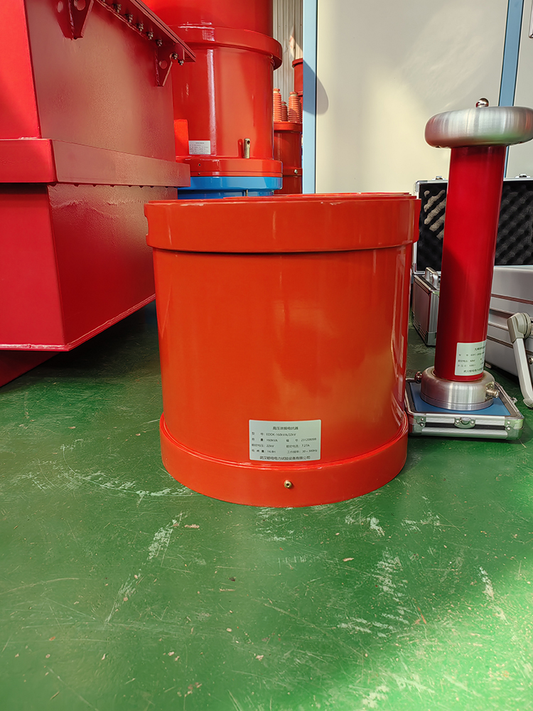 无局放变频串联谐振耐压装置：专业电测20年的电测精品(图1)