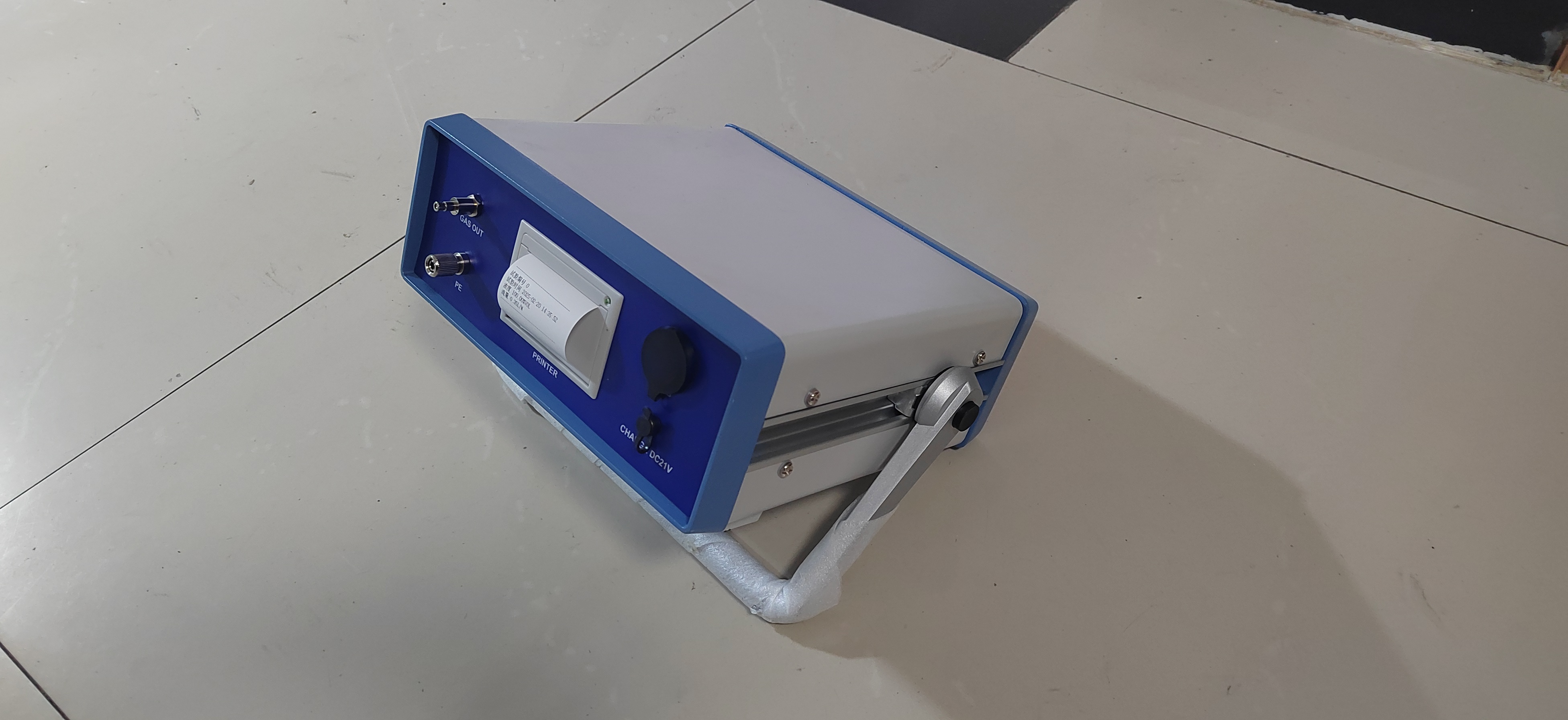 SF6气体纯度测试仪详细说明(图2) SF6气体纯度测试仪详细说明(图2)