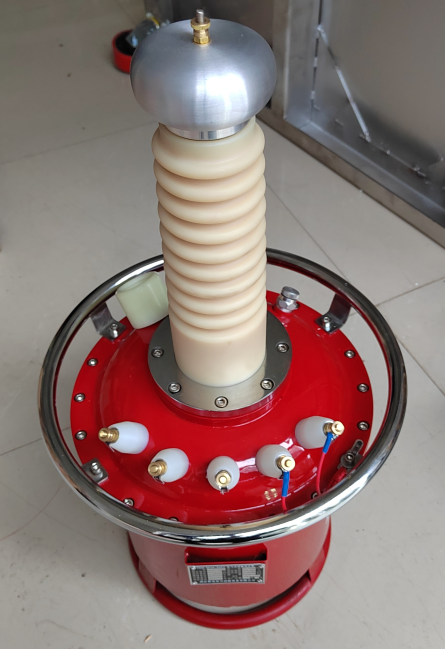 干式试验变压器产品介绍(图1) 干式试验变压器产品介绍(图1)