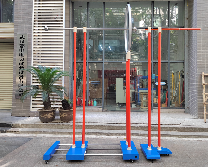 66kV~500kV 验电器试验架产品说明(图1) 66kV~500kV 验电器试验架产品说明(图1)